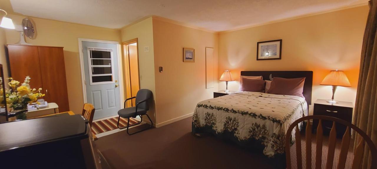 St Ann'S Motel & Cottage Baddeck Ngoại thất bức ảnh